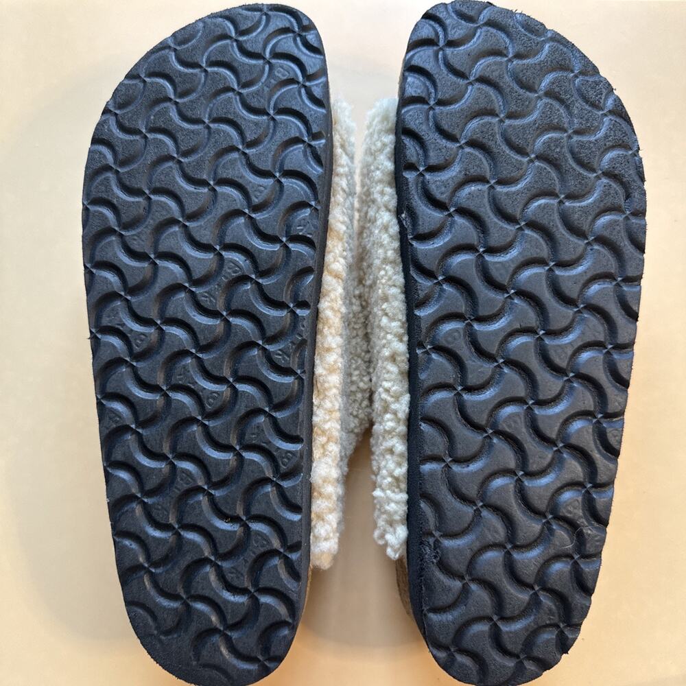 Papillio by Birkenstock Arizona Shearling Slides Size 41 (US 10-10.5) Tan - Picture 10 of 10